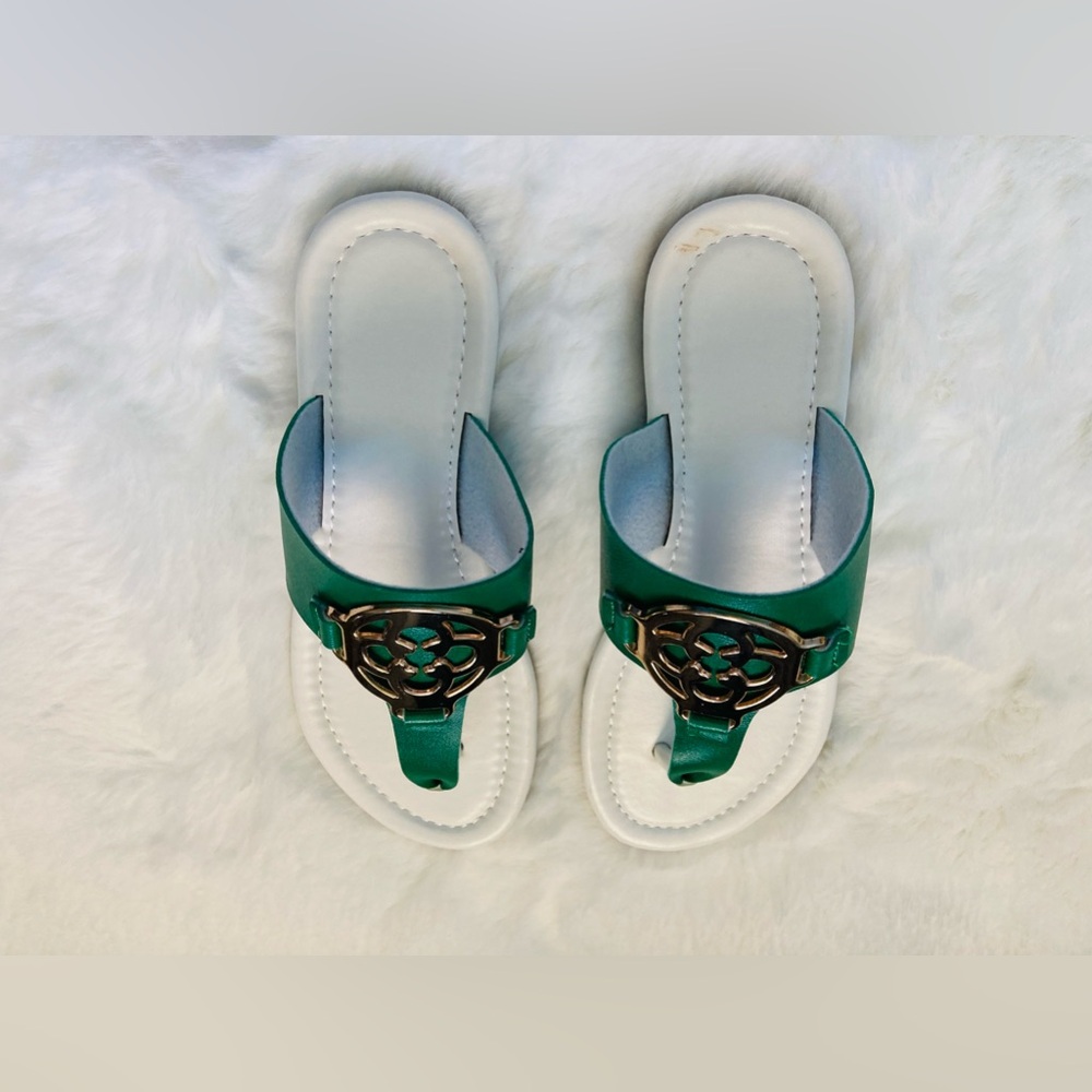 Trendy Gorgeous Metallic Buckle Flip Flops-Lightweight Soft Sole Casual Wear - Picture 2 of 7